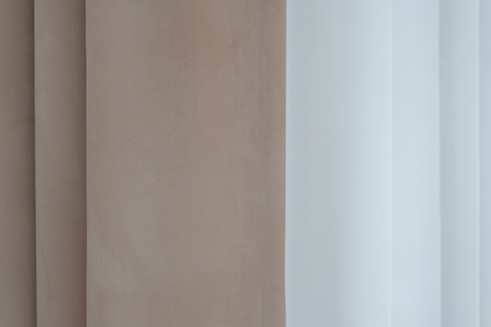 Портьера Silkу на подкладе 300х260см бежевая 3