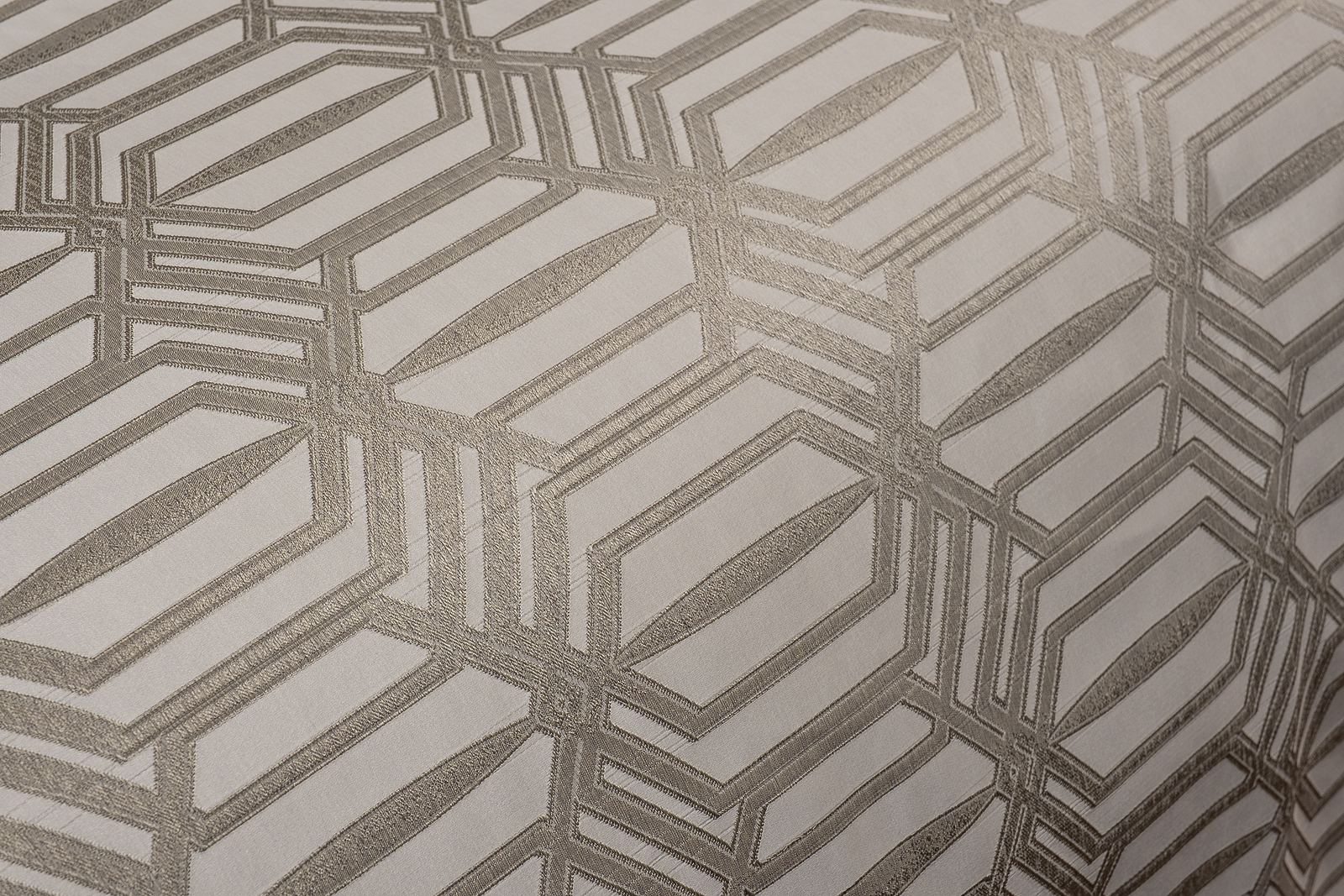 Комплект Artdeco покрывало с двумя наволочками 6