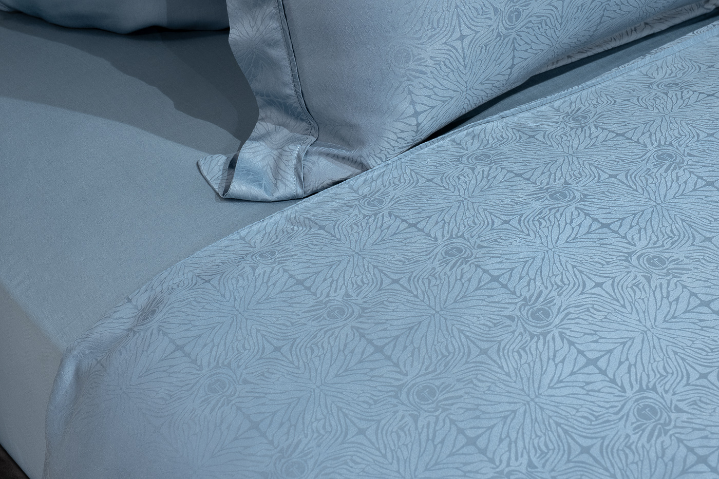 Комплект постельного белья «Муар» евро 200х220см бамбук сине-зеленый 6