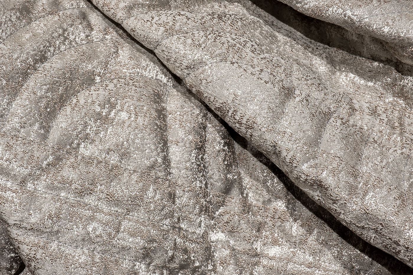 Покрывало Амбиция серое (Ambition ser) 260*260 со стежкой 3