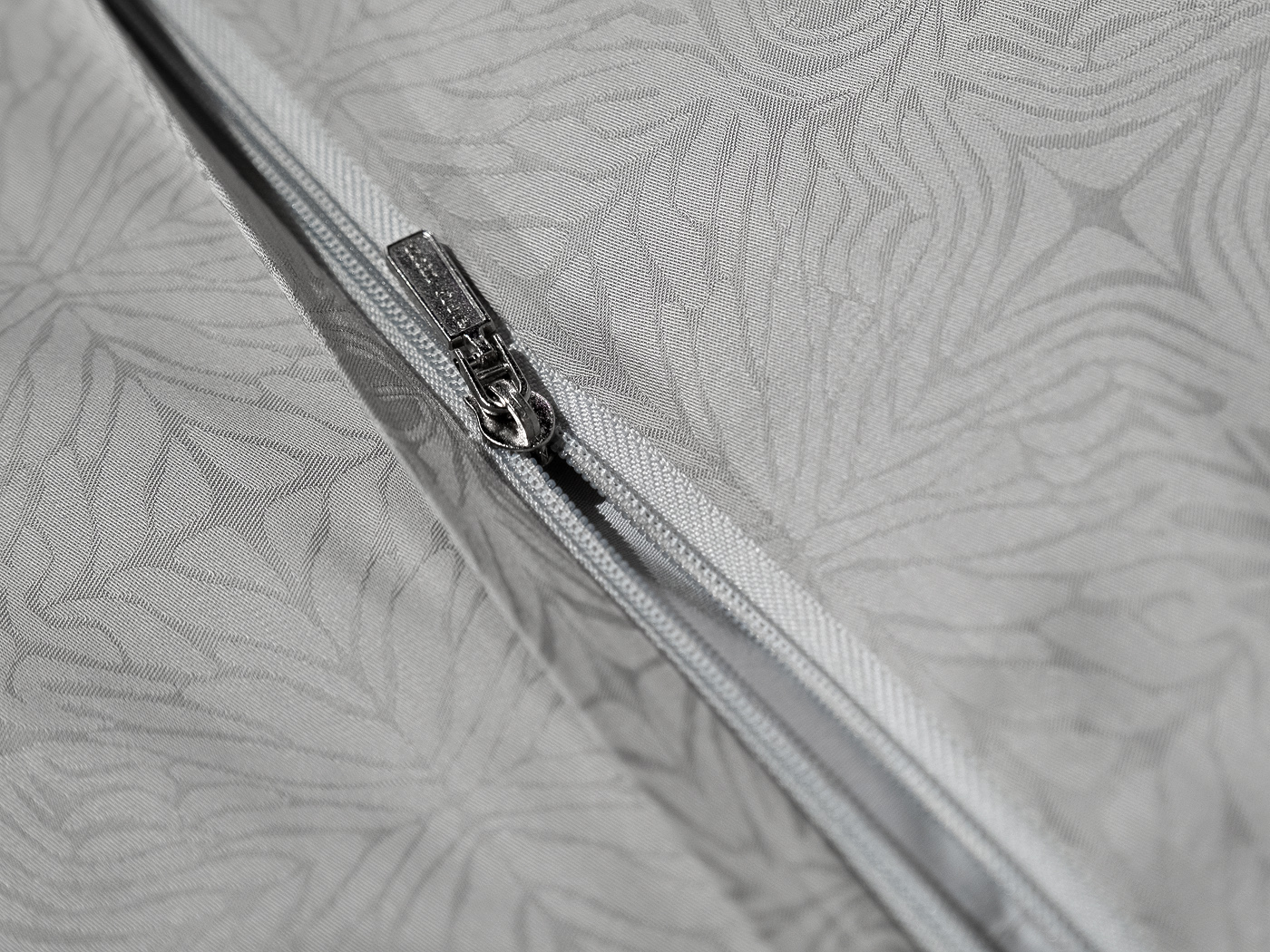 Комплект постельного белья «Муар» семейный 145х210см бамбук оливковый 9