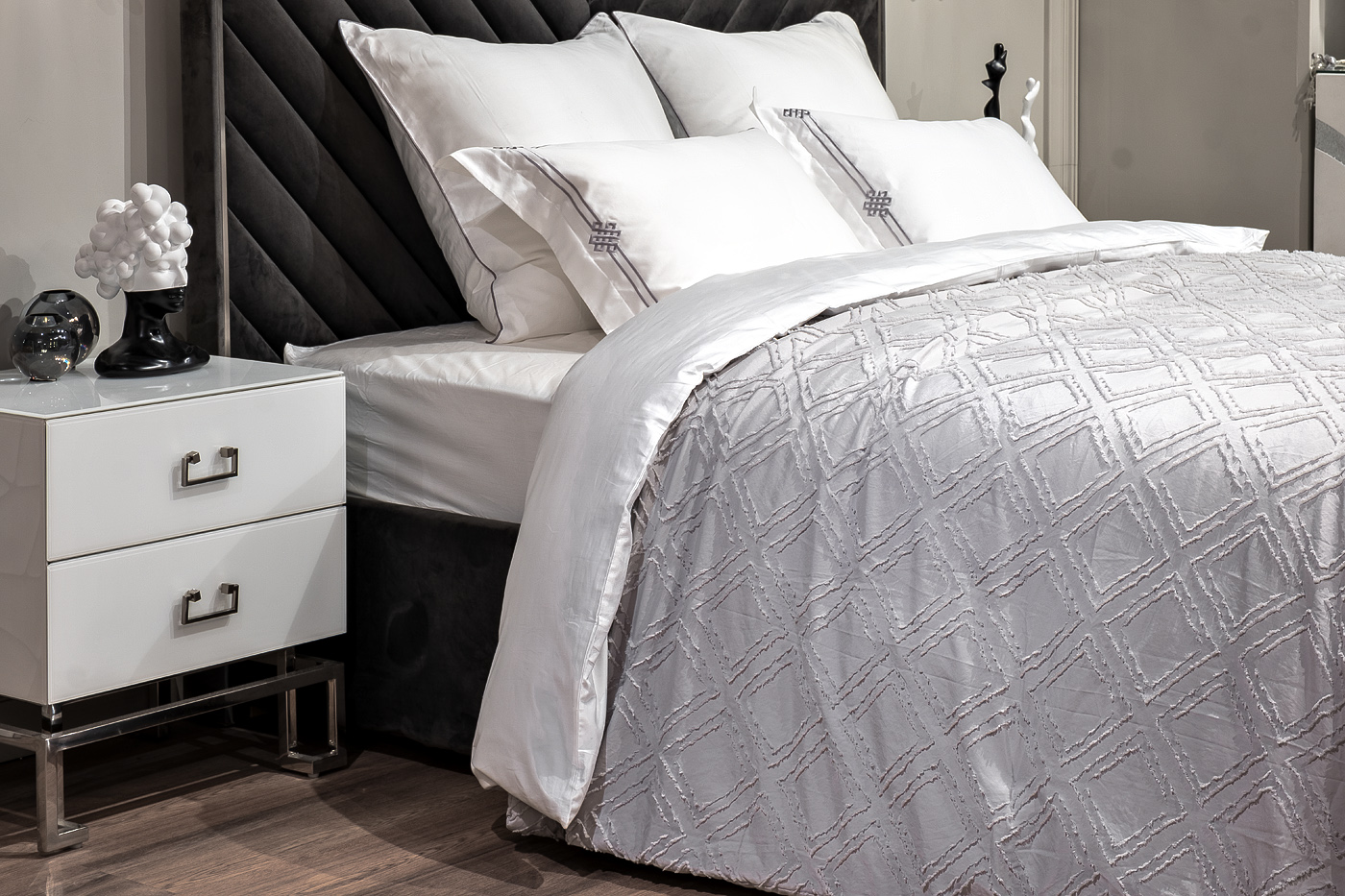 Покрывало «Квадро» 240х260см серое 1