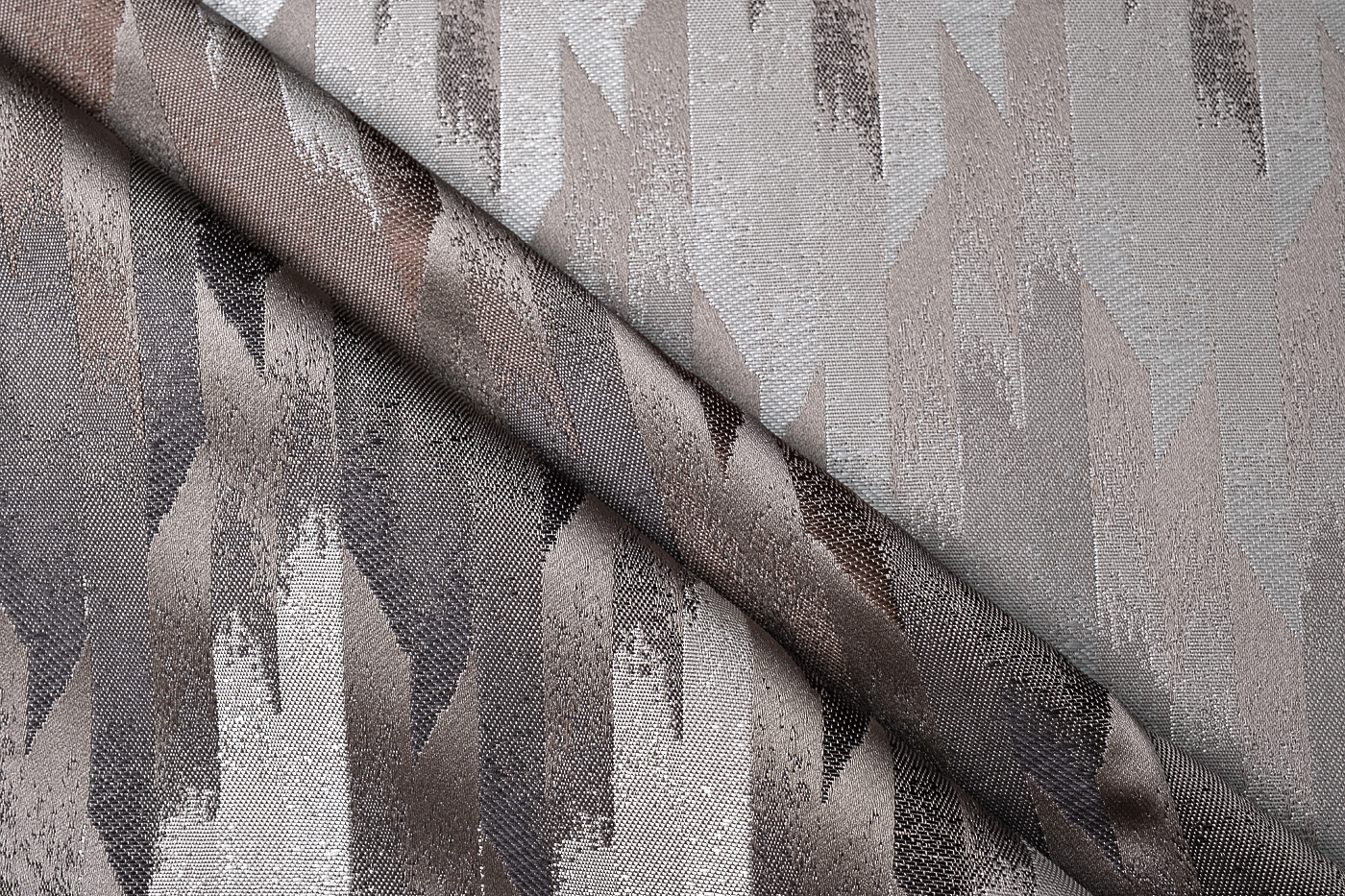 Ткань портьерная CASCADA с коричневым 3