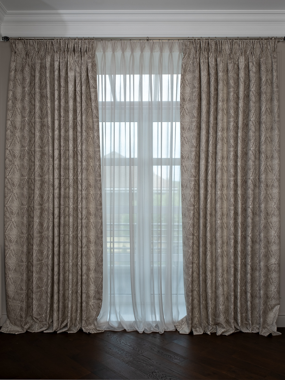 Портьера Серпенте (Serpente) 275х260см золотая 2