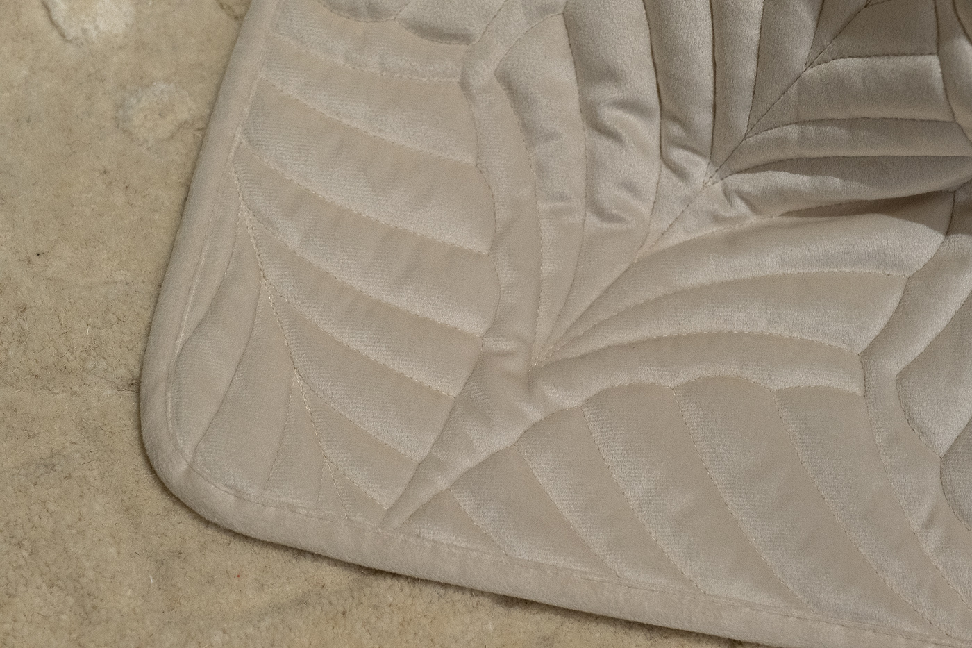 Покрывало «Флора» 240х260см кремовое 7