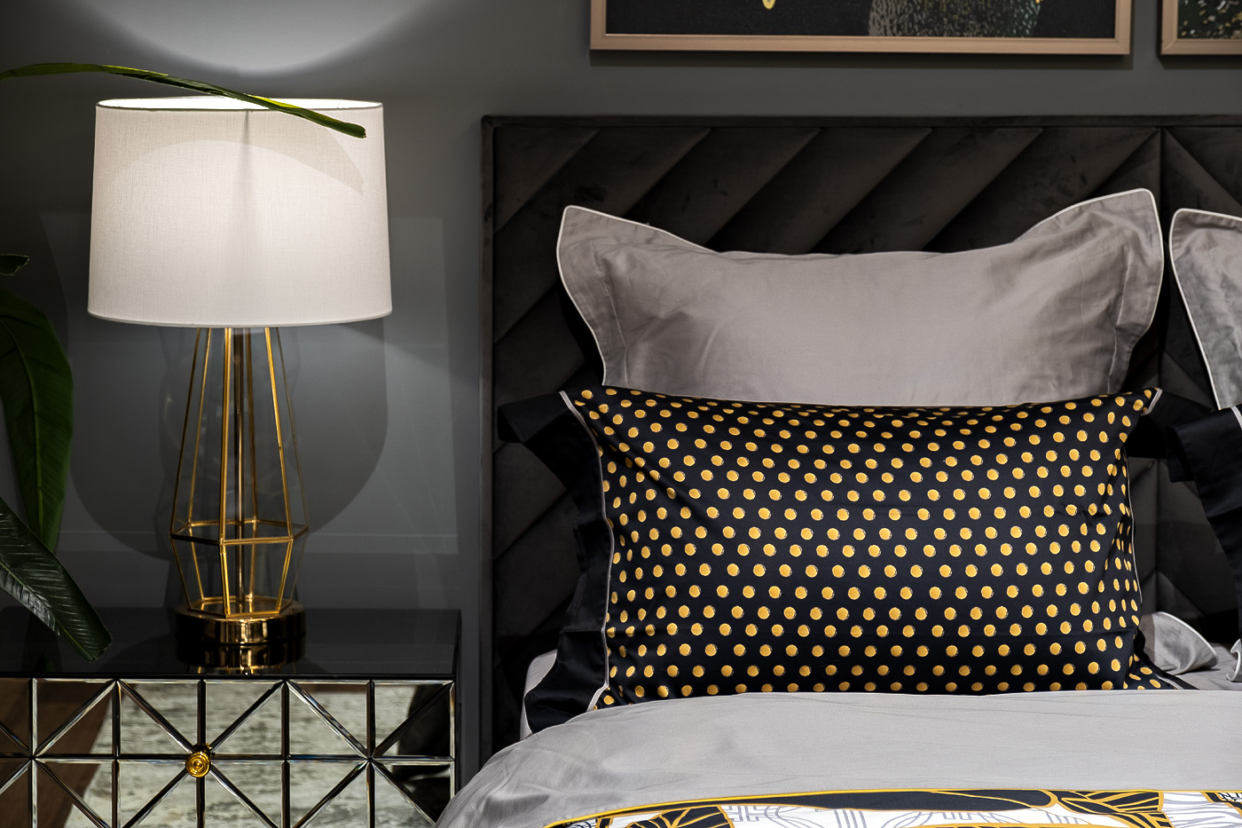 Комплект из 2х наволочек «Тропики» 50х70см золото/черный 1