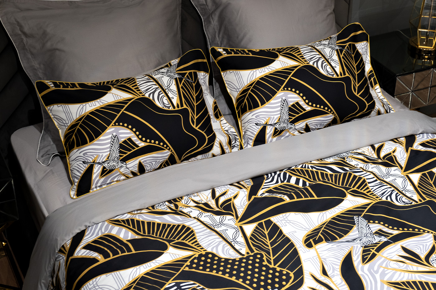 Комплект из 2х наволочек «Тропики» 70х70см золото/серый 3