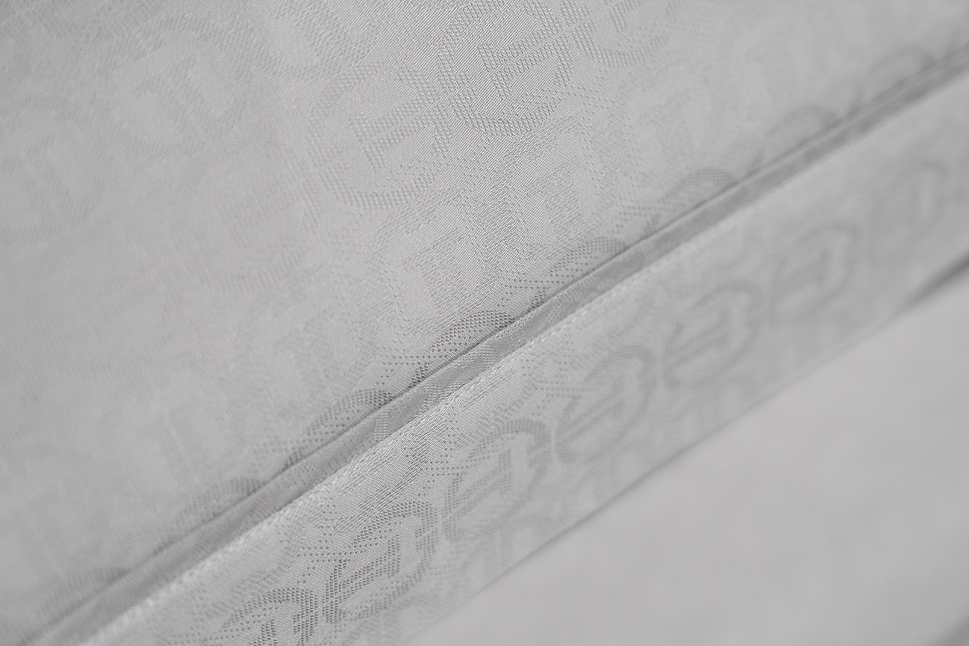 Комплект постельного белья «Гарда» полуторный 145х210см бамбук серый 7