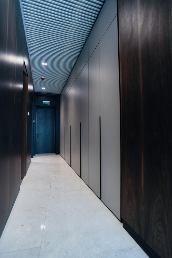 Прихожая в стиле ар-деко фото 3