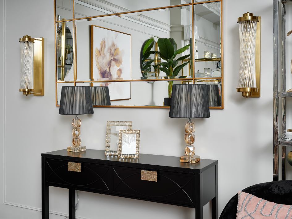 Бра в прихожей фото 1