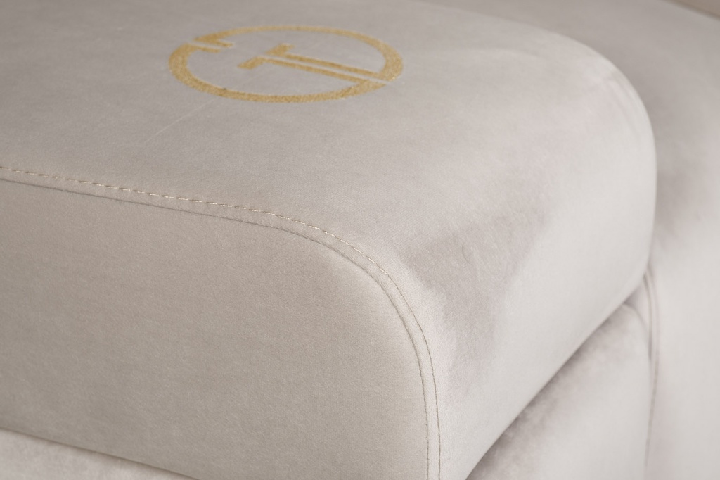 TT-00007066_8.jpg TT-00007066_8.jpg