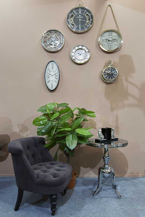 Разновидности туалетных столиков фото 3