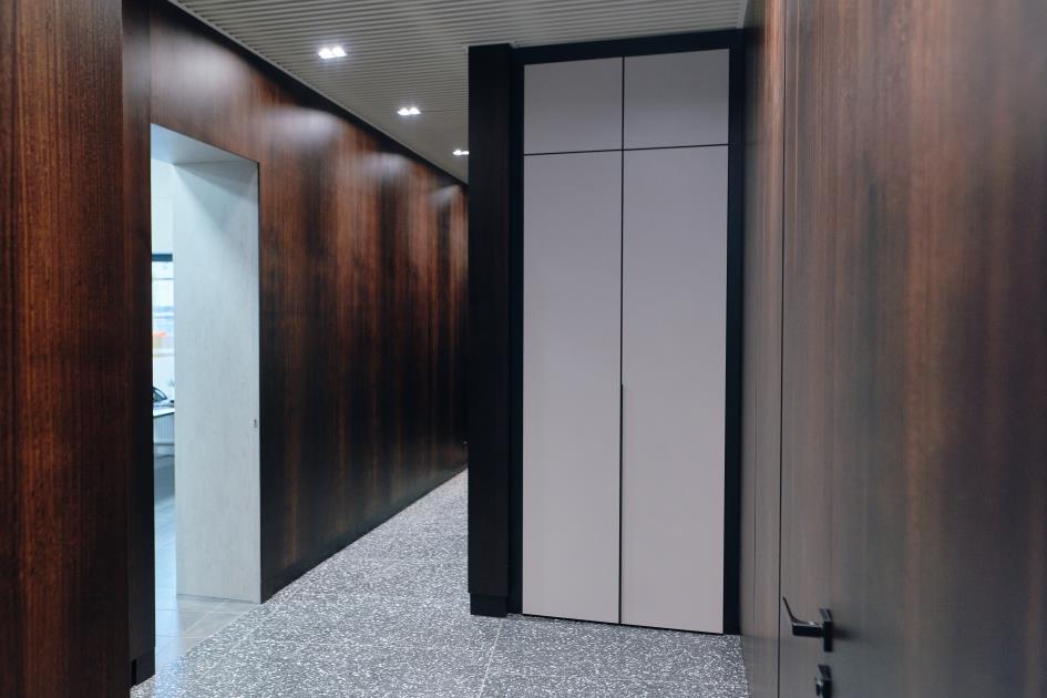 Прихожая в стиле ар-деко фото 1