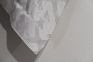 Простыня сатиновая 240х180см бежевая 4 (превью)