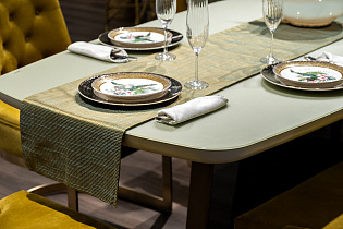 Текстильная дорожка для стола "Нефрит" зеленая